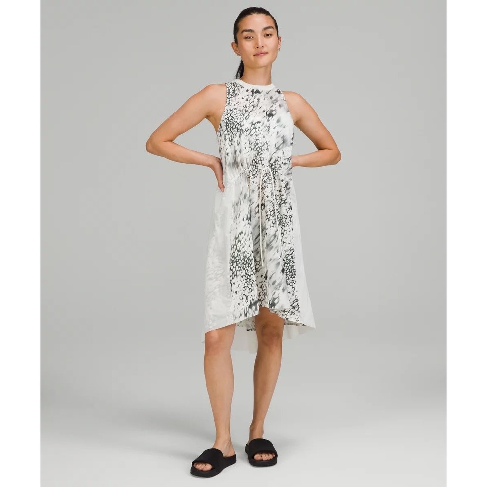 Lululemon Mesh Overlay High Neck Dress in Watercolor Blur Size 12